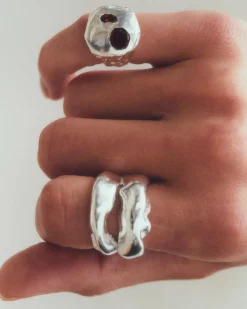SIMUERO Rings>Carme