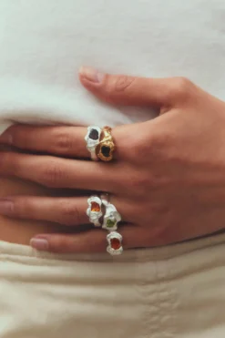 SIMUERO Rings>Ola Brown