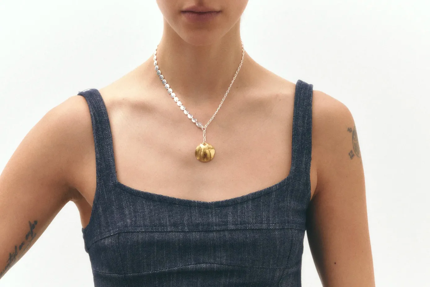 SIMUERO Necklaces>Una Concha En La Arena